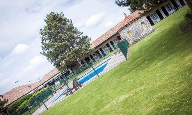Logis Hotel & Restaurant - Lensotel מראה חיצוני תמונה